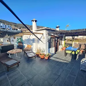 Сasa de vacaciones La De Paco Y Ana, Pitres